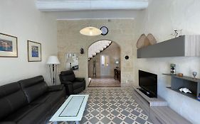 Penelope Townhouse